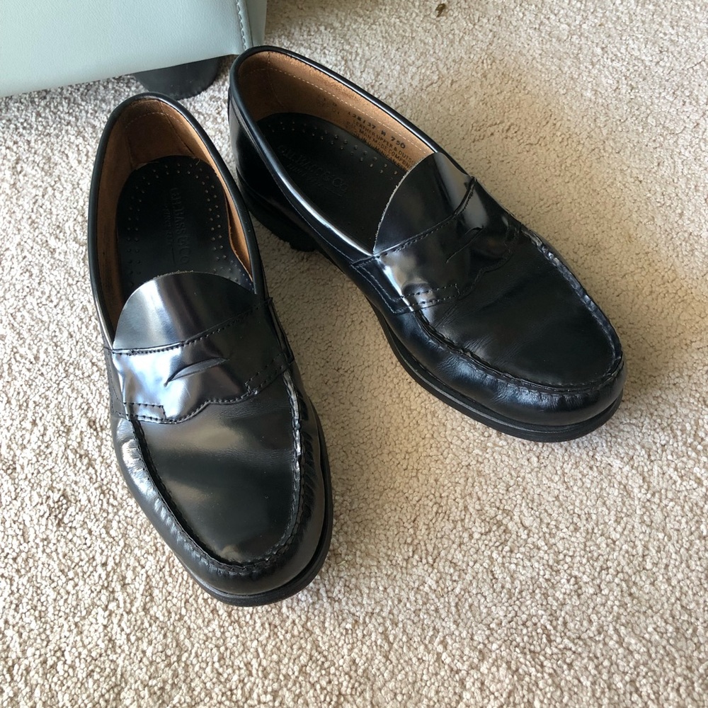 G.H. Bass men’s black leather weegen loafers size 11